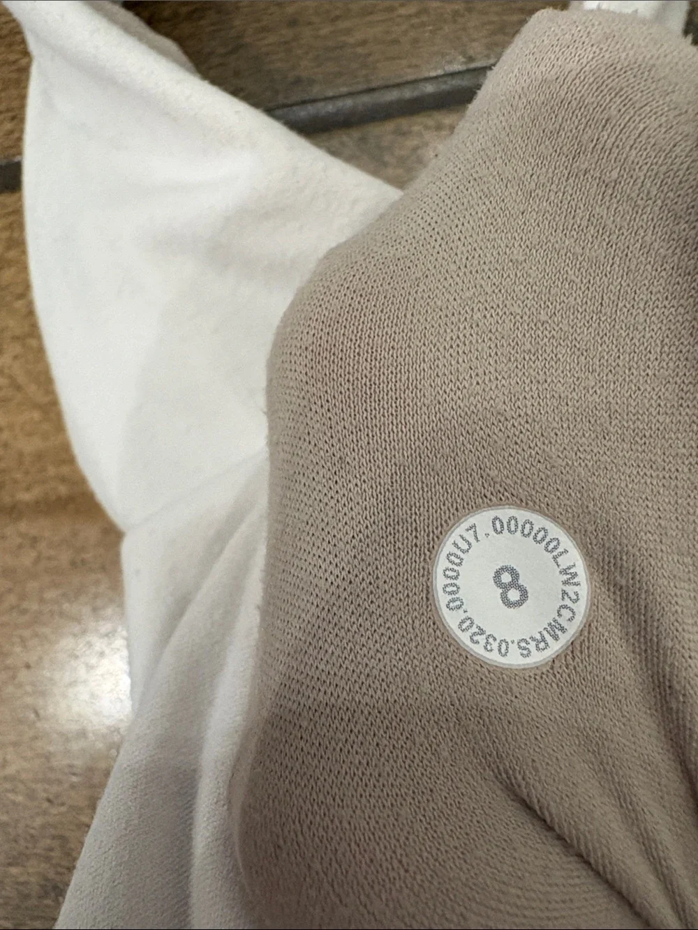 Lululemon Racerback sports Bra white size 8